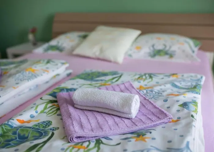 Apartament Three Bedroom With Balcony